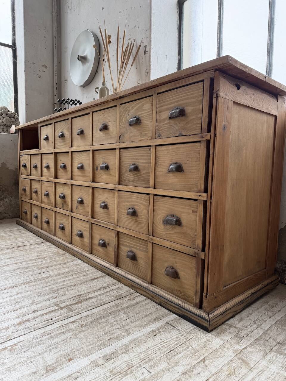 Meuble de métier pin XL années 50