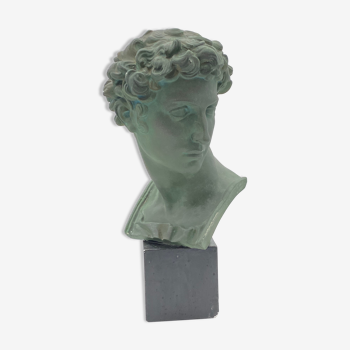 Bust of an antique man