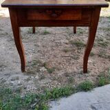 Farm table