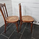 chaises de bistrot cannées en chêne x 2