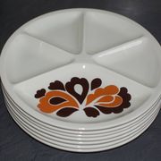 Assiettes vintage Le Creuset à fleurs