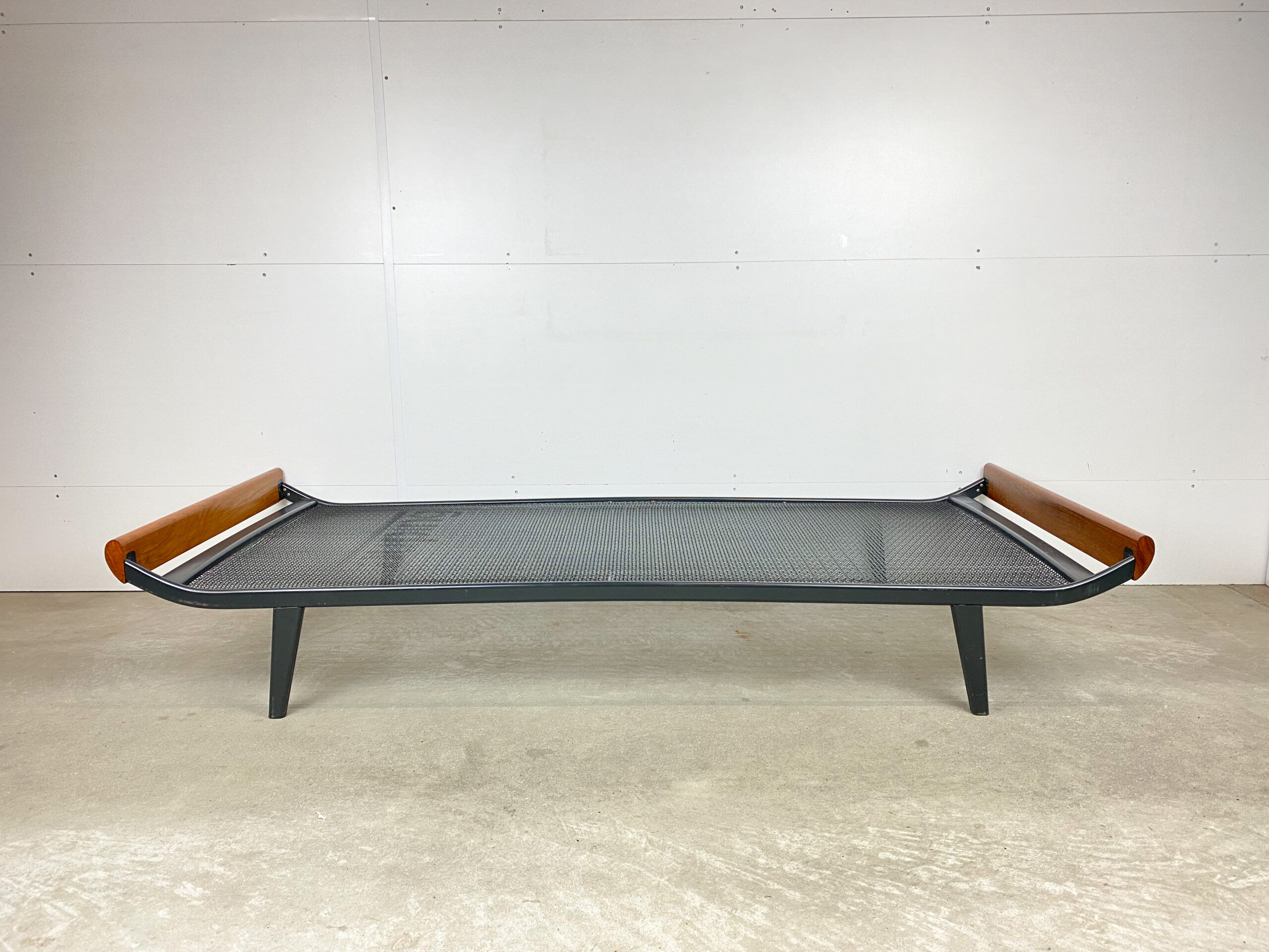 Retro Auping cleopatra daybed by Dick Cordermeijer