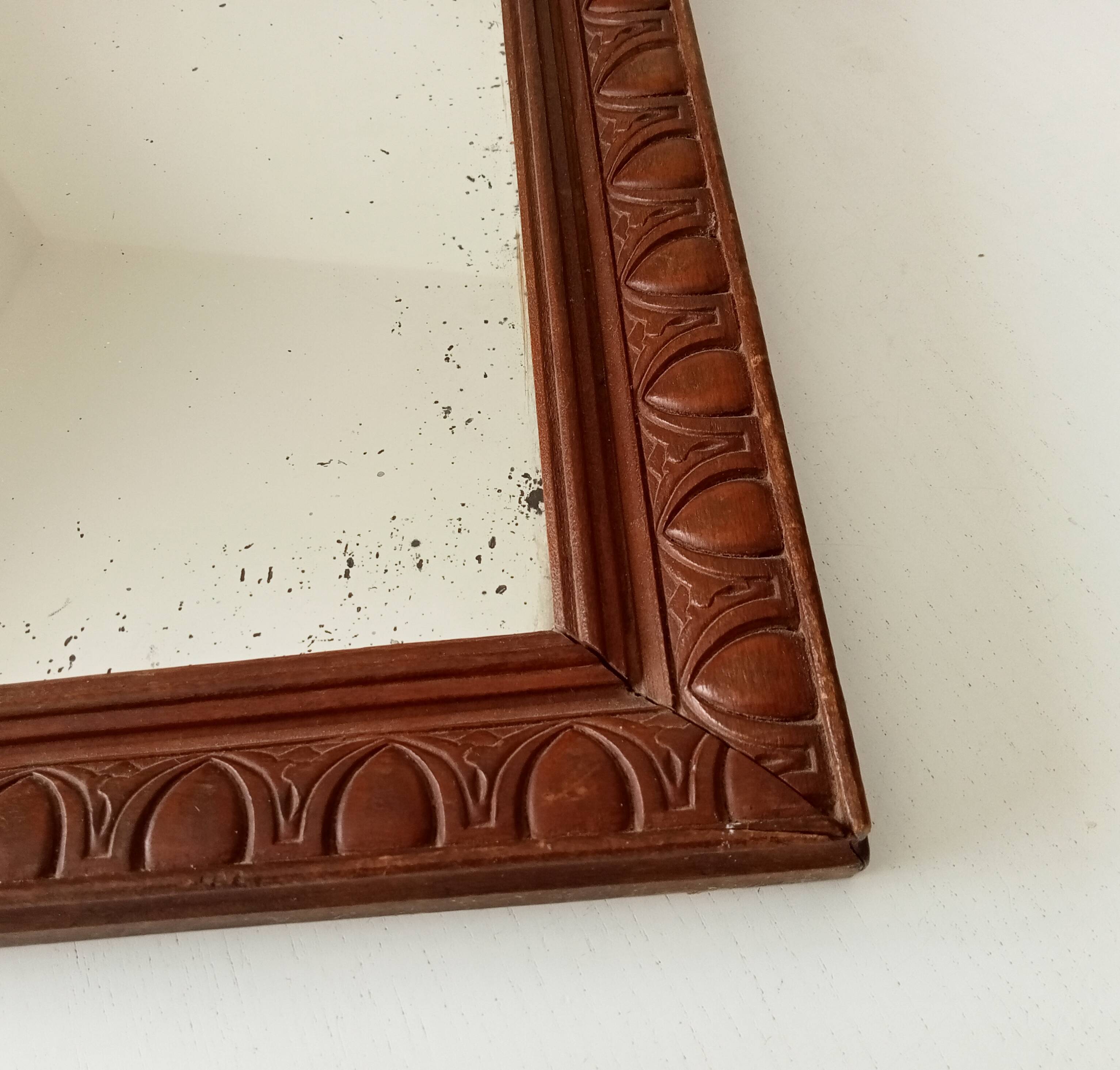Old carved wooden mirror 38*32cm
