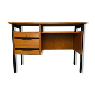 Bureau vintage style moderniste