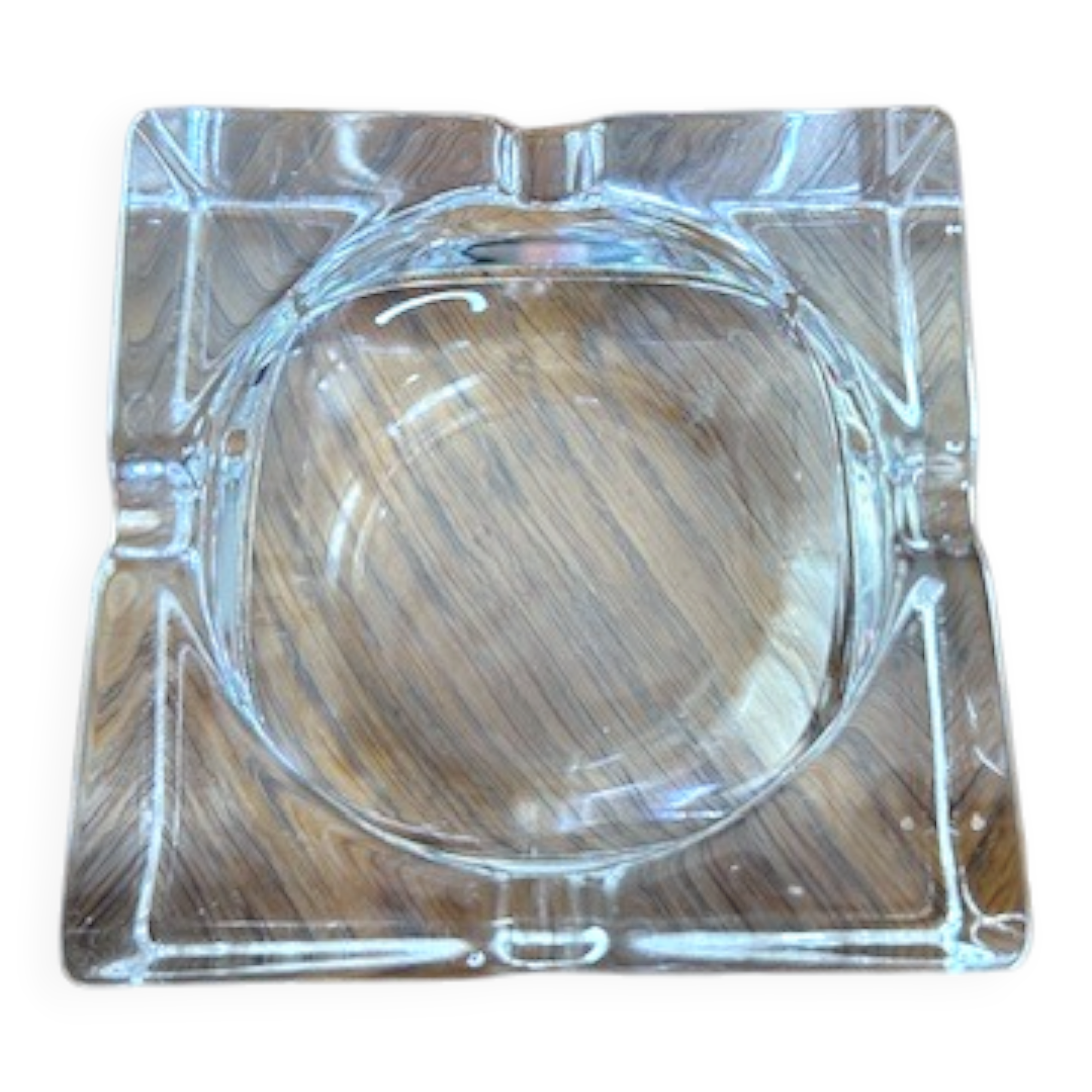 Ashtray or crystal catchall