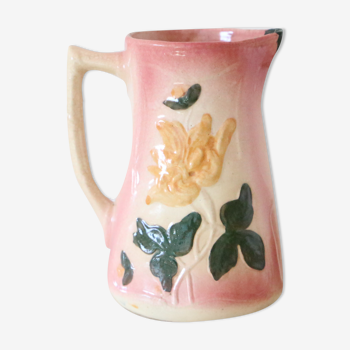 Pretty pitcher in old slurry, first part of the twentieth century