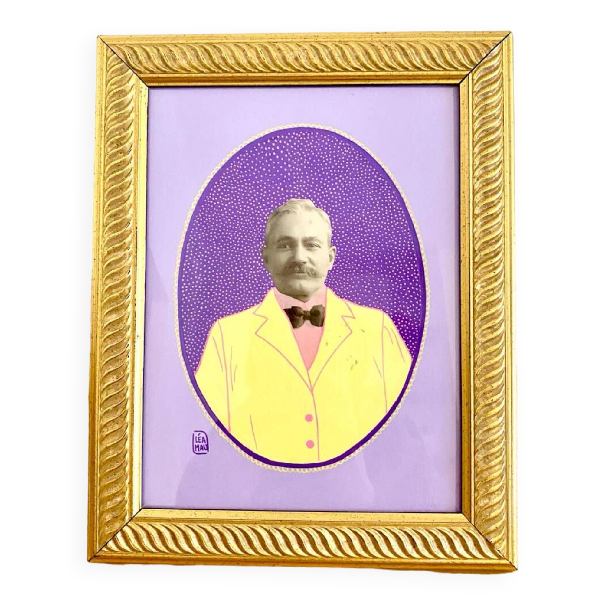 Vintage frame and photo