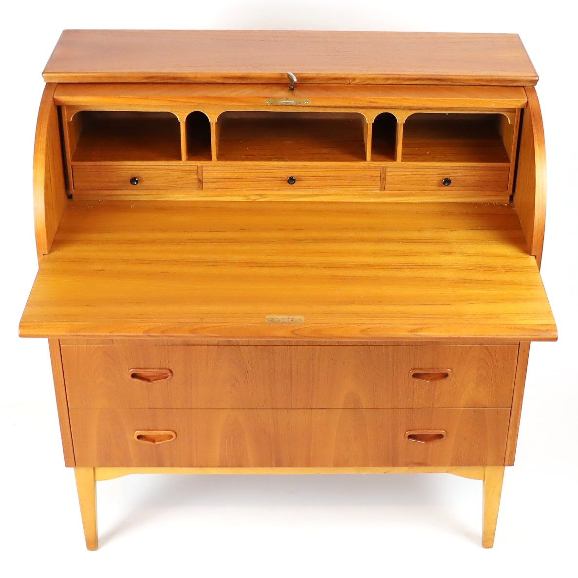 Teak secretary of Egon Ostergaard