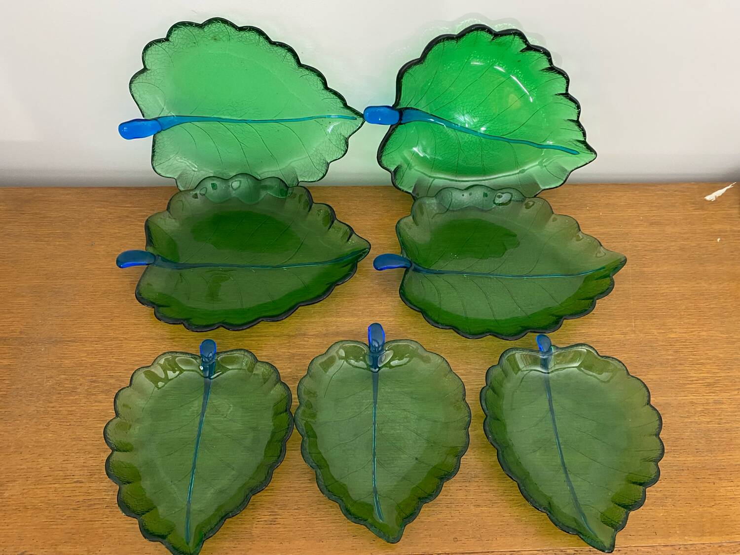 Set of 7 Vintage Green Leaf Shape Blown Glass Coupe Plates #C053