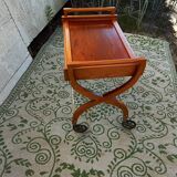 Scandinavian rolling trolley