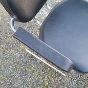 Pair of Unimob Lingua 97 armchairs