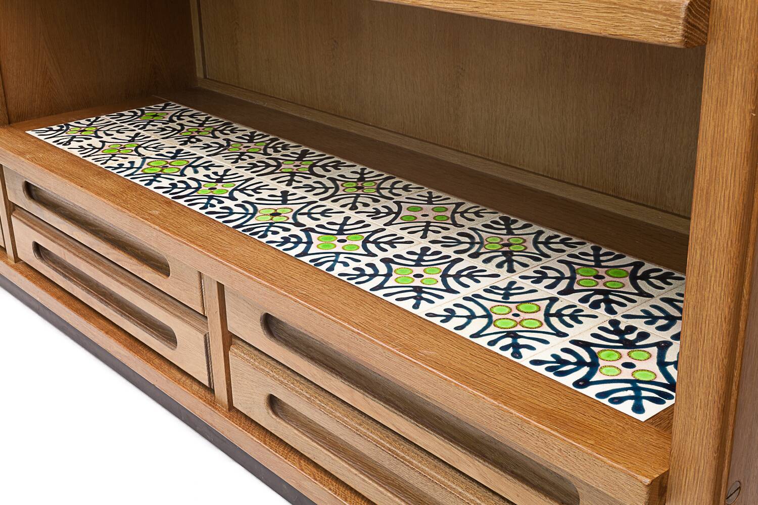 Guillerme and Chambron wardrobe