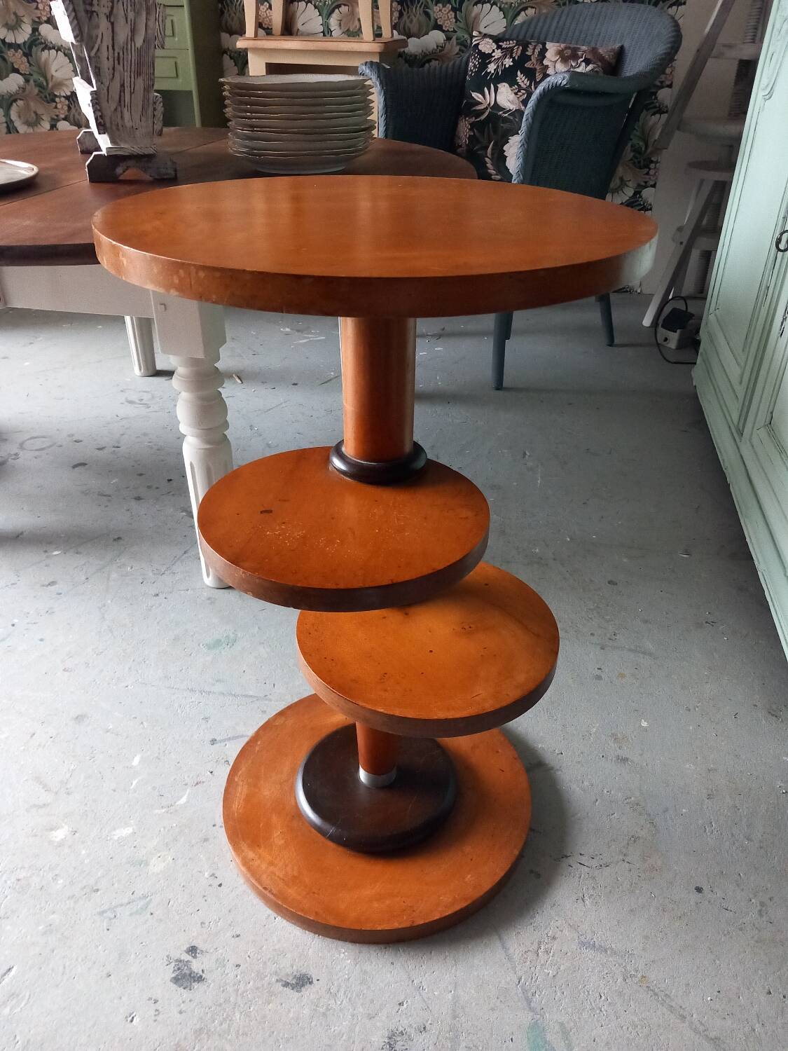 Art Deco gueridon from the 30s