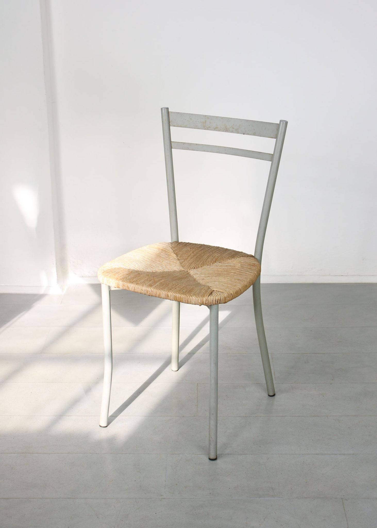 Vintage italian straw and metal chair