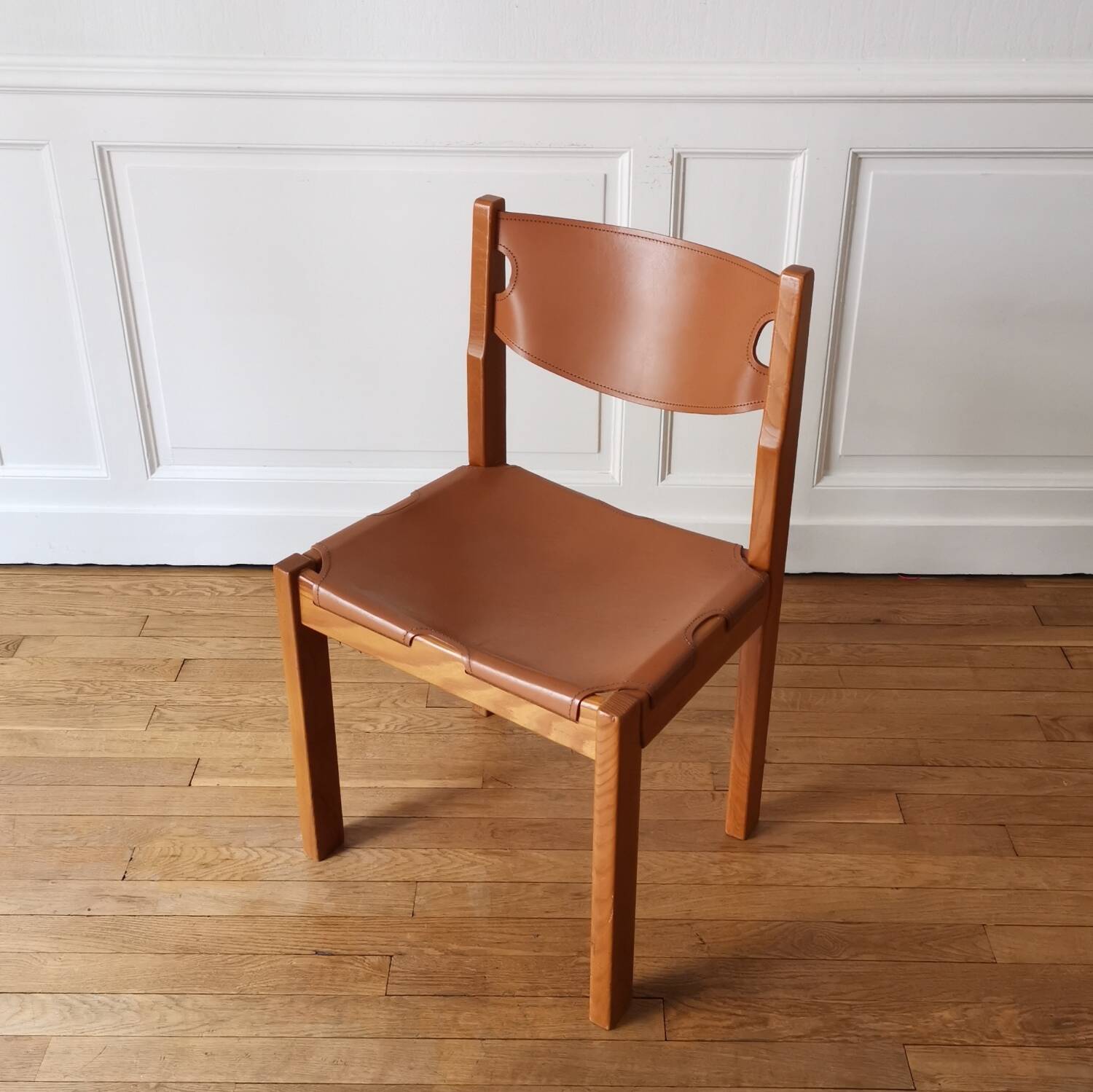 Elm and leather chair, Maison Regain, 1970/80