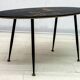 Table basse décor chinois peint, années 1960