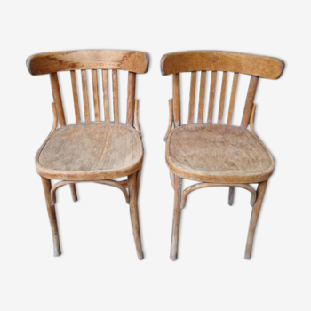 Paire de chaises bistrot anciennes