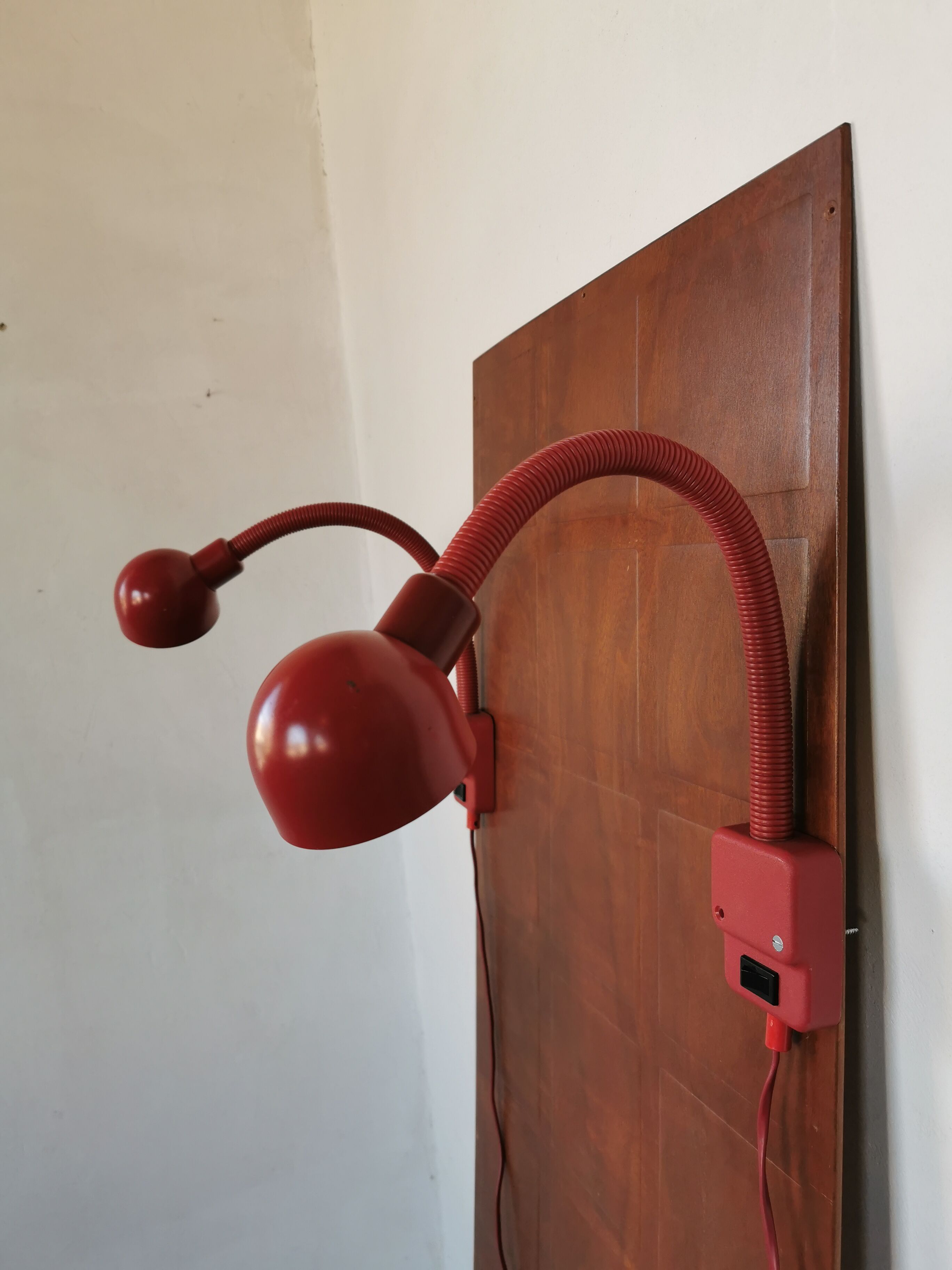 Pair of cobra sconces 1980