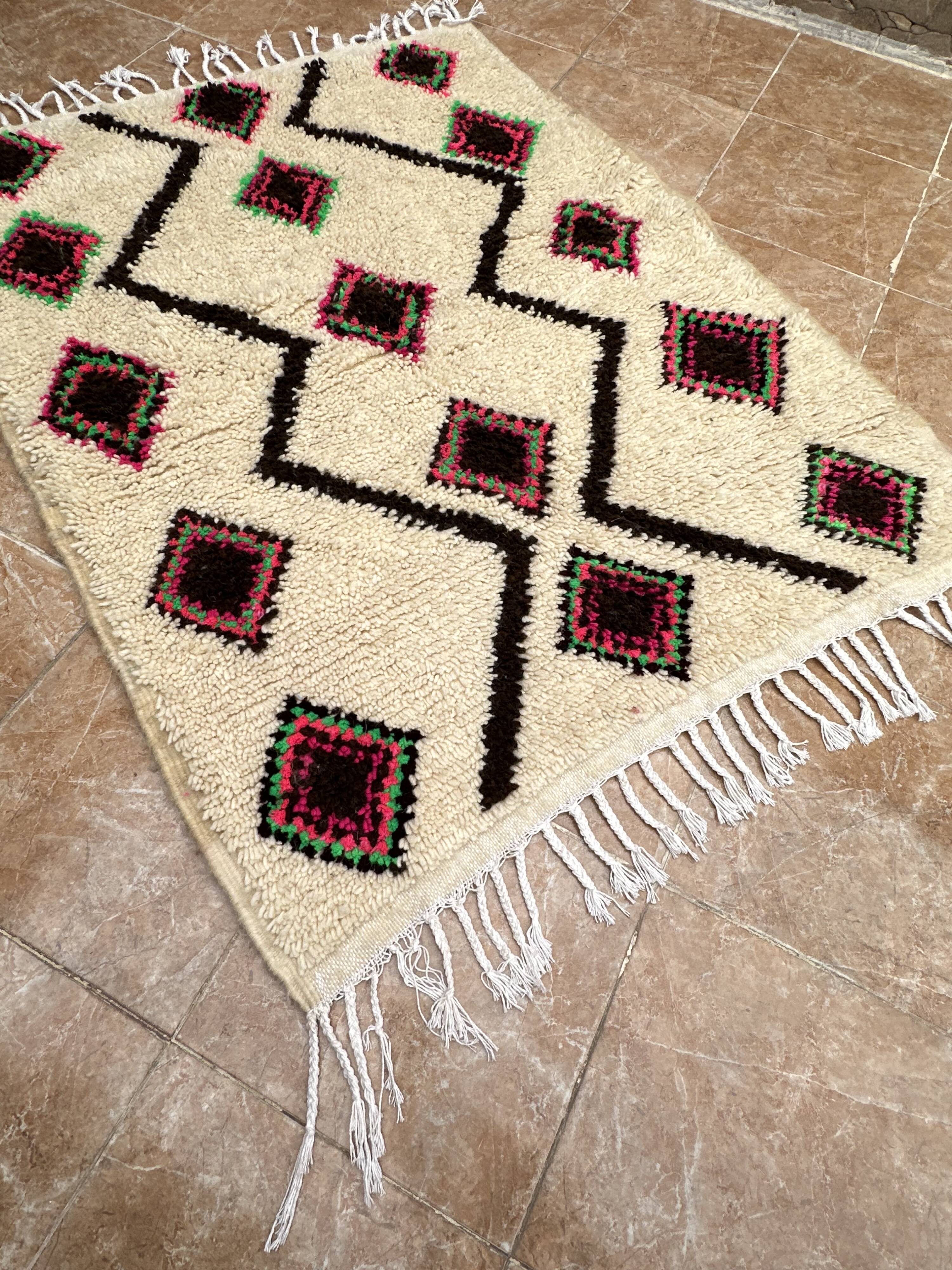 Small Moroccan Azilal rug, authentic vintage Moroccan Berber rug