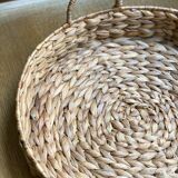 Round top in vintage braided rattan