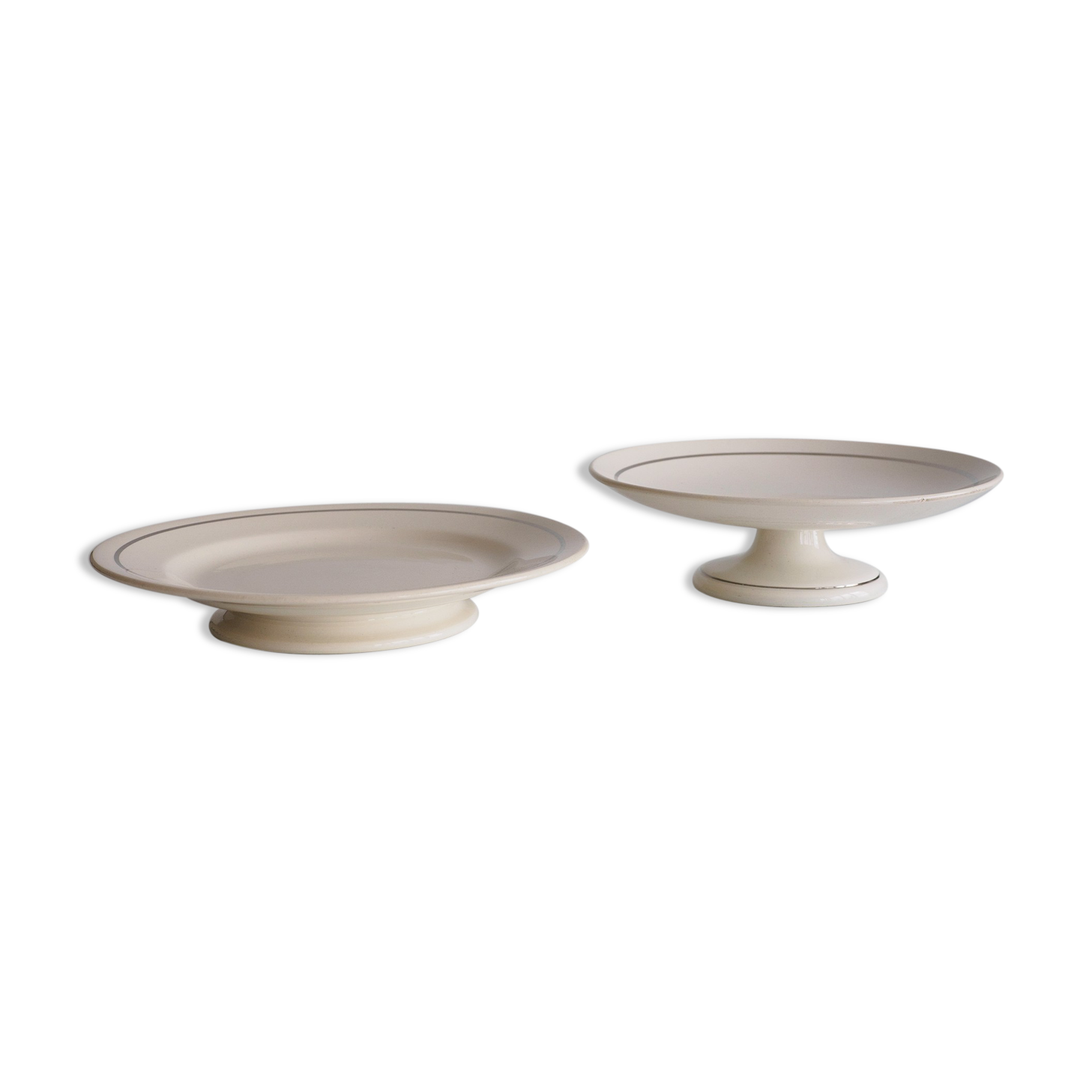 Two cookie dishes