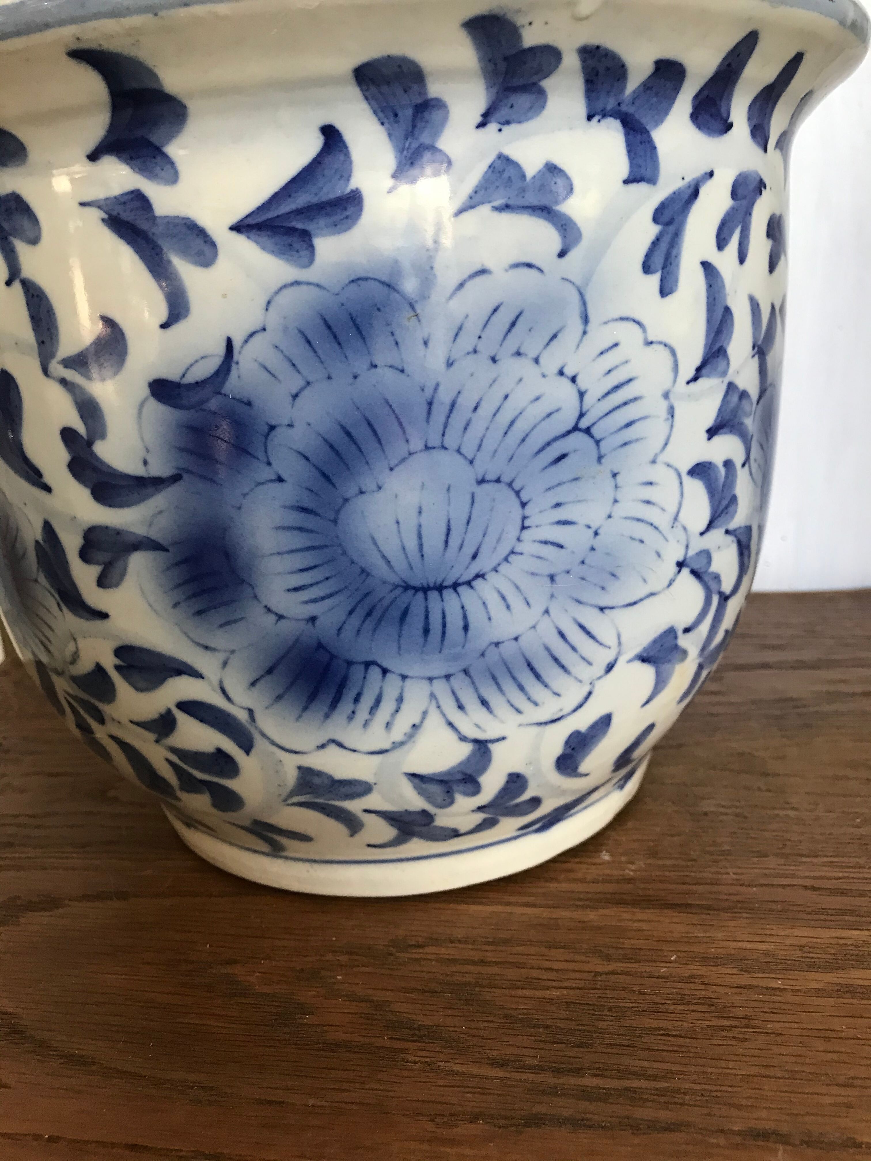 Cache-pot en porcelaine de Chine