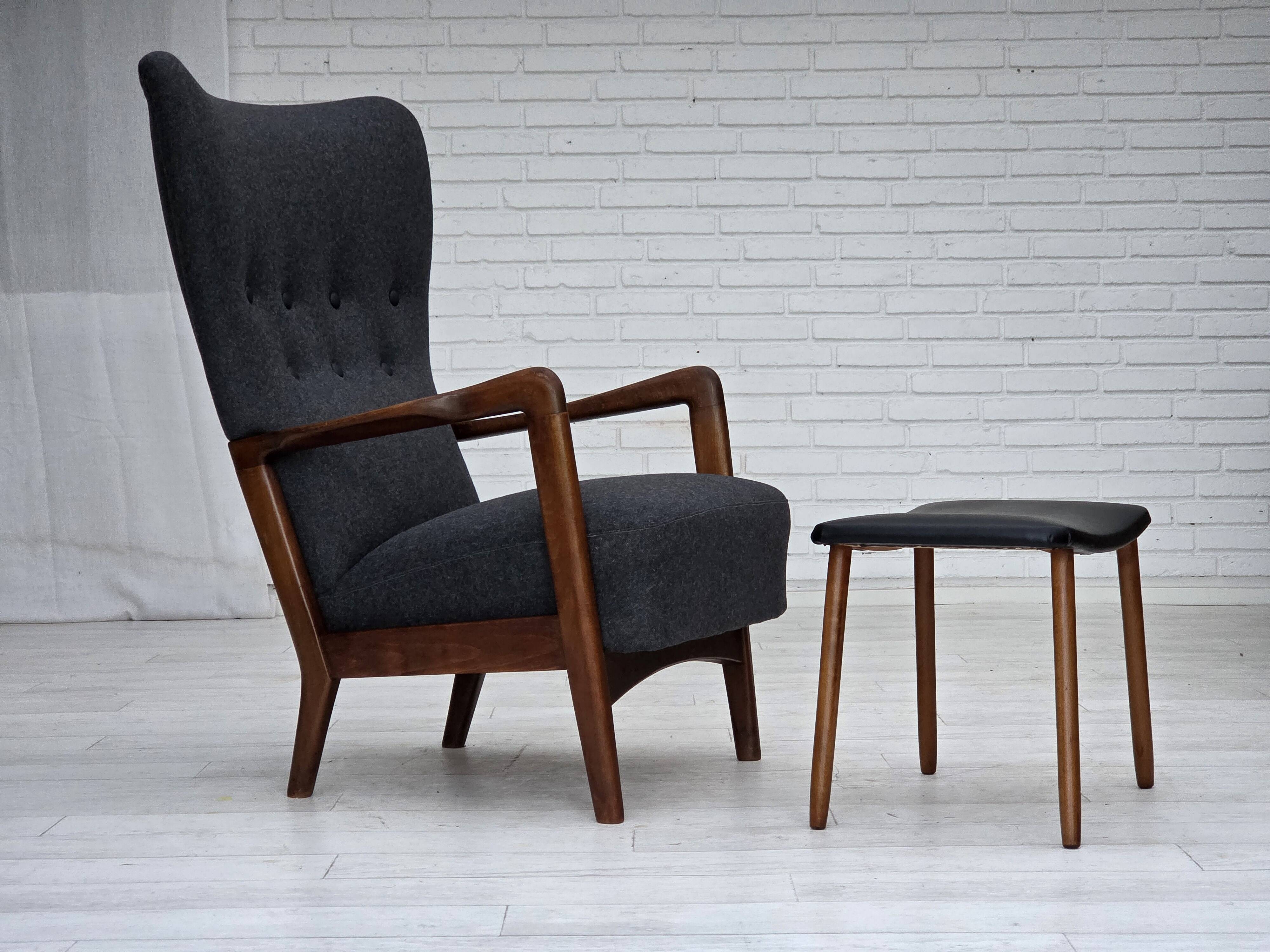 1960s, Danish armchair by Fritz Hansen model 8000/8020, furniture wool.