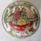 Ginger covered pot porcelain from Guangzhou China