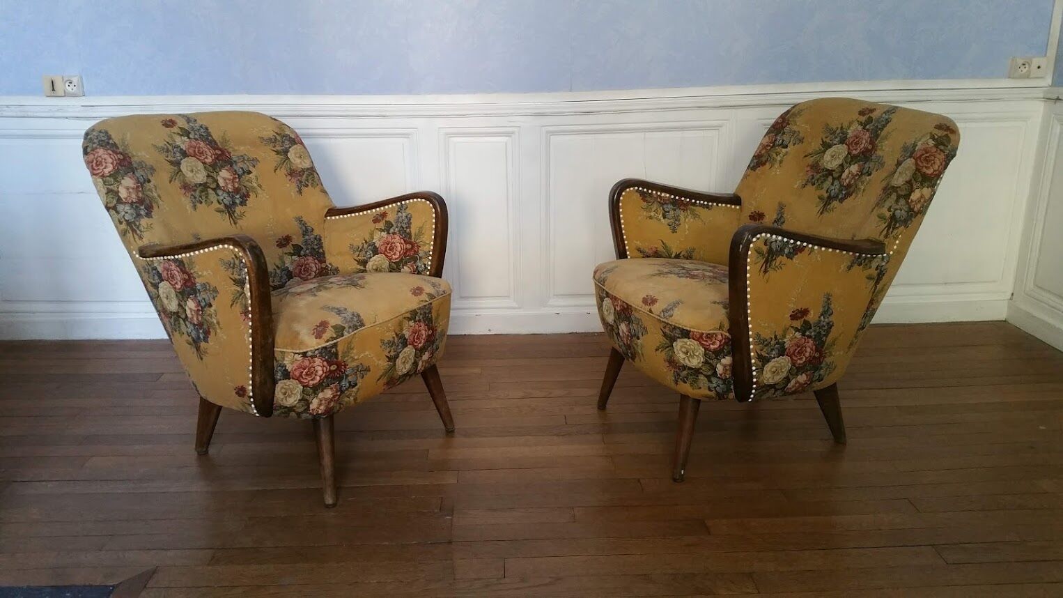 Armchair from the 50s and 60s vintage Italian