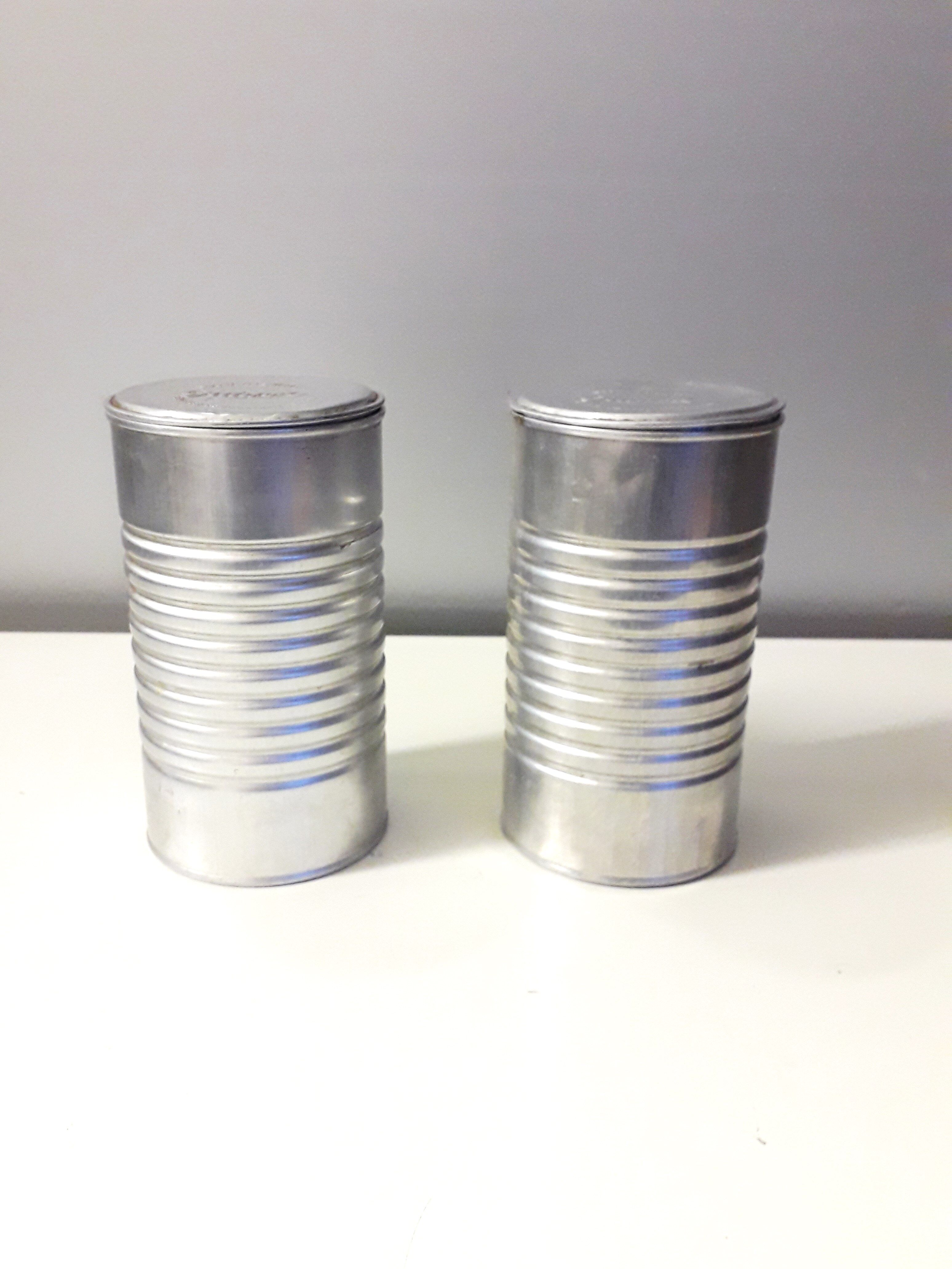 2 Guigoz boxes milk 50s Switzerland