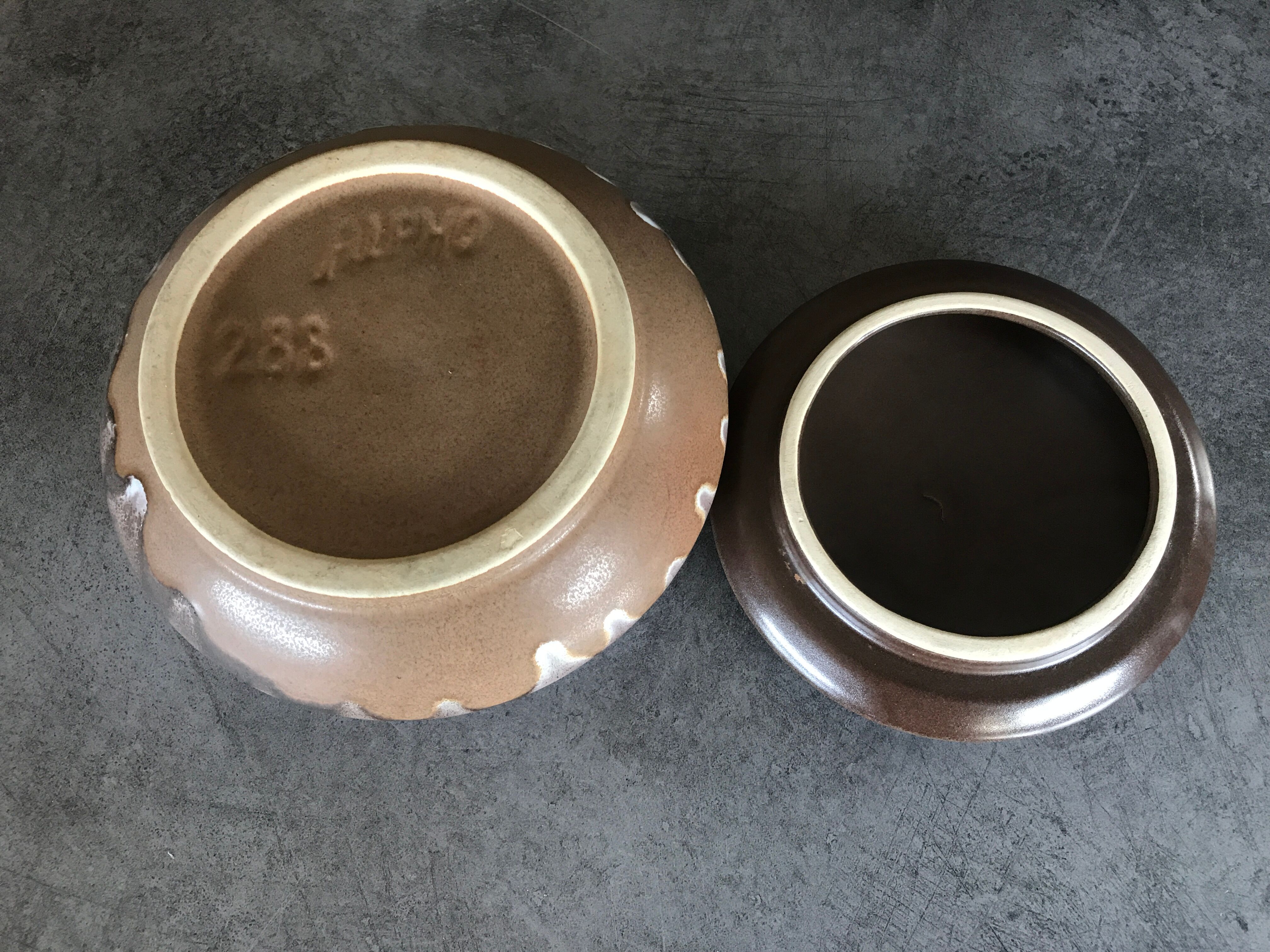 Bonbonnière in porcelain stoneware flamed alphonse mouton - alpho - 16 cm