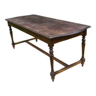 Farmhouse table