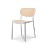 Chaise blanche aspect cannage rétro