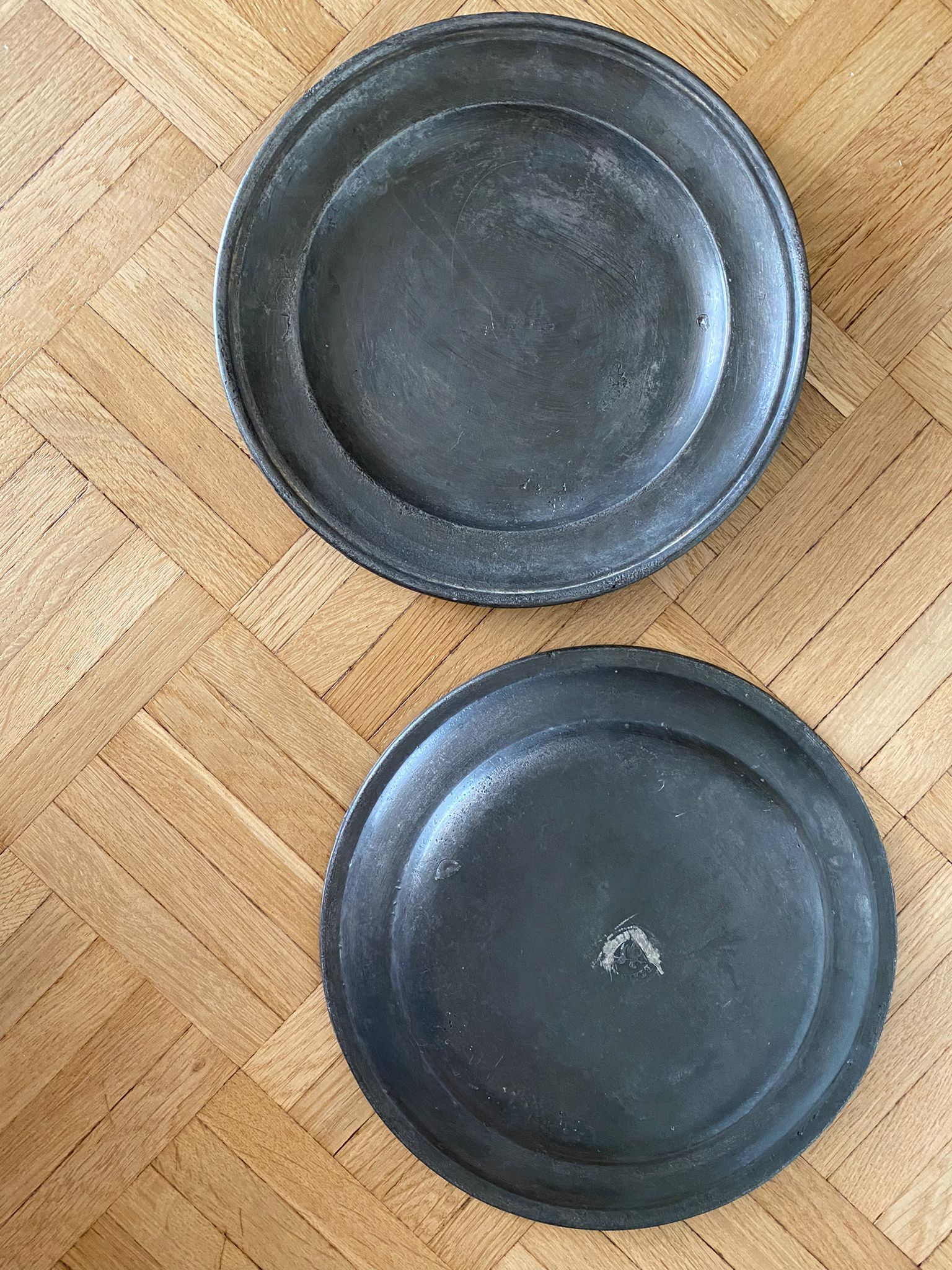 Tin plates