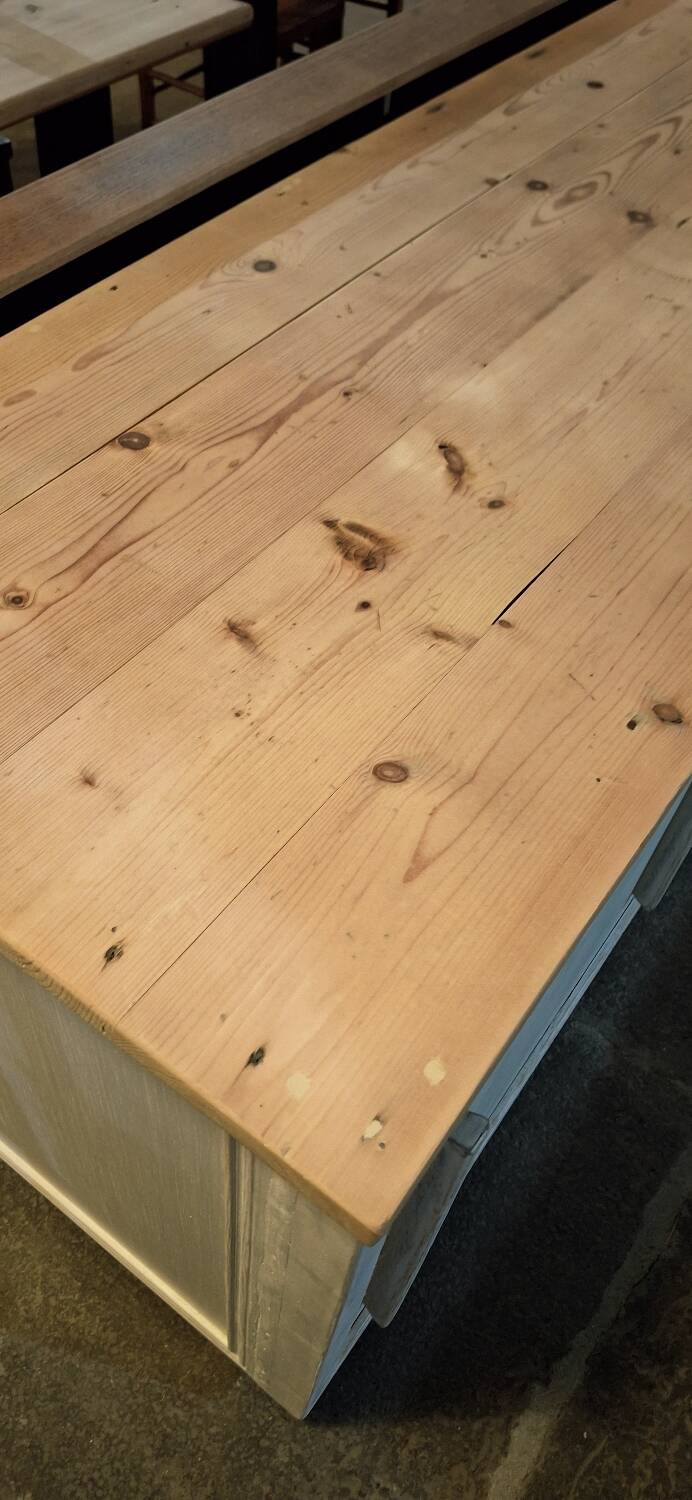 Trade furniture, sideboard