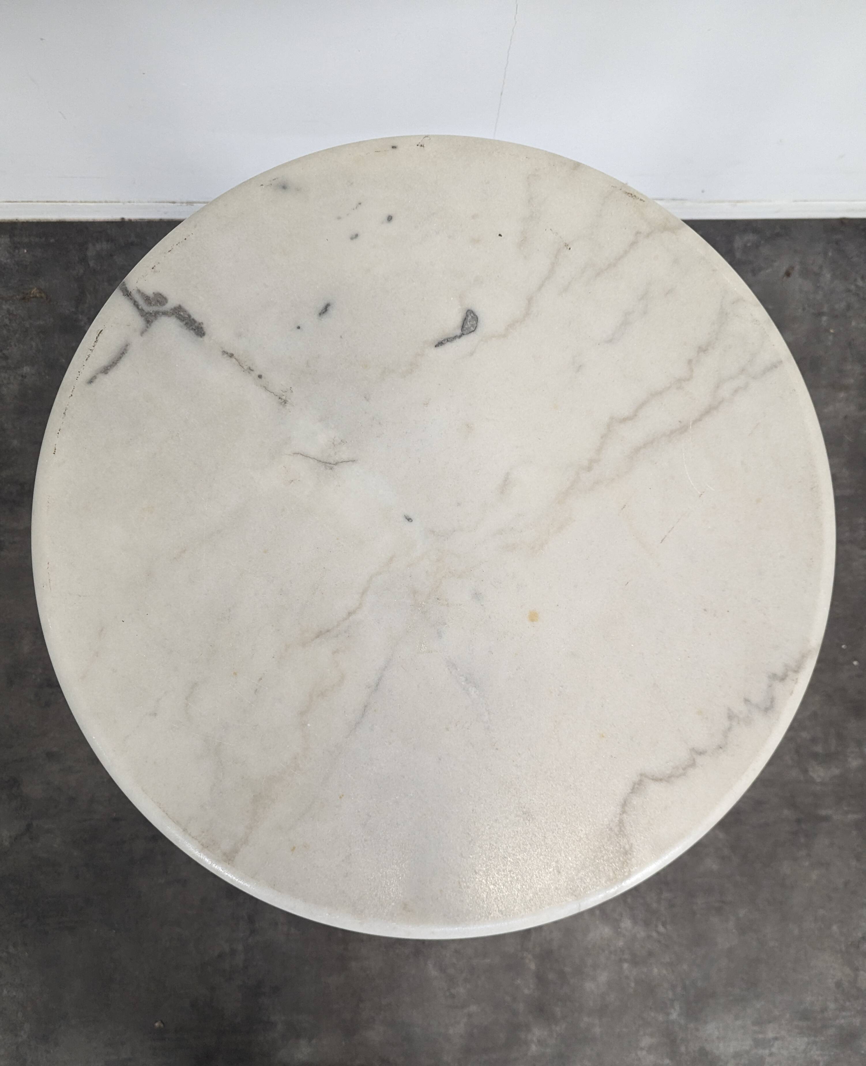 Bistro table in marble