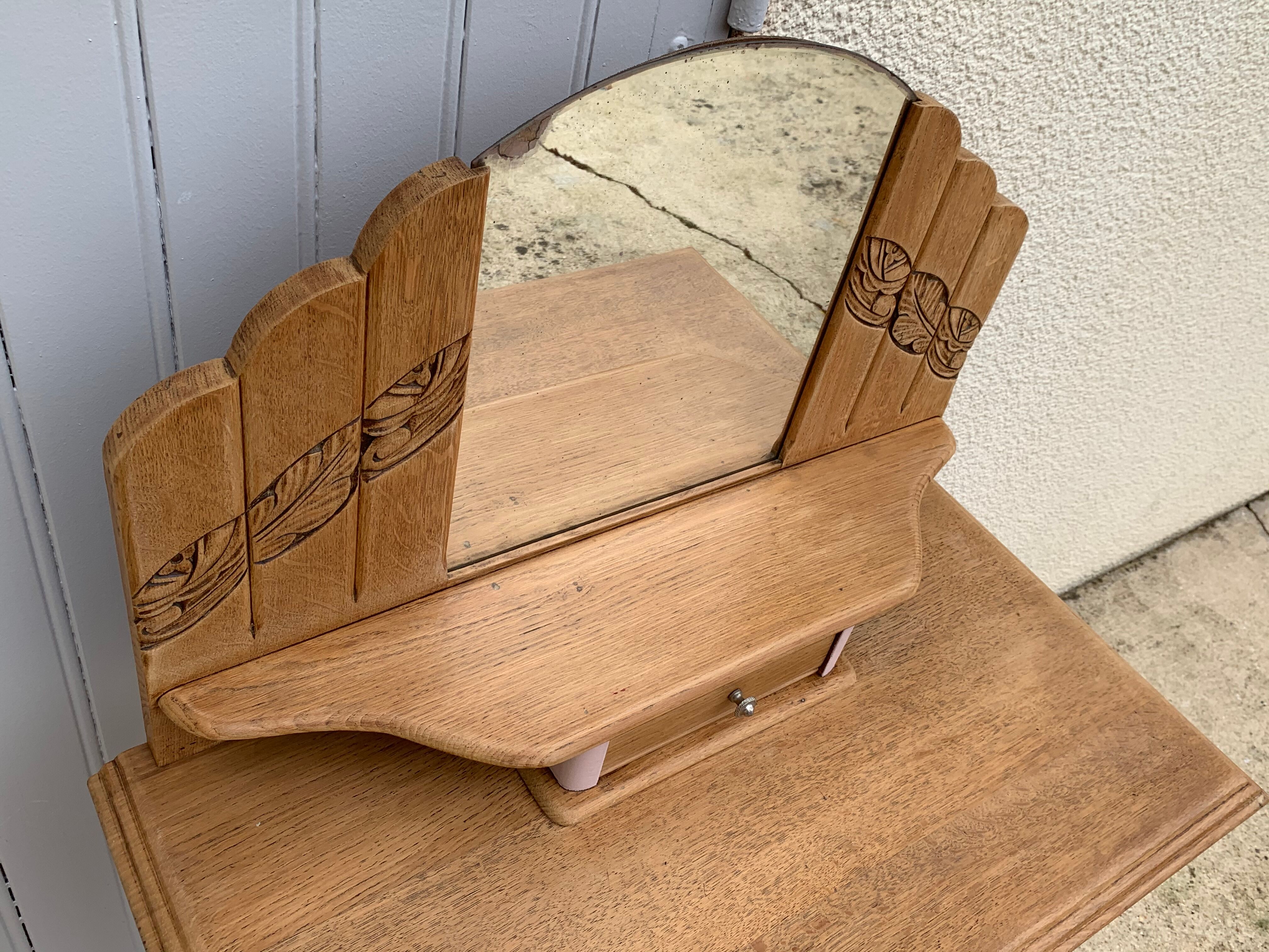 Art deco hairdresser, 1930s