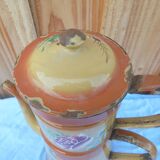 Enamelled cafeite floral decoration