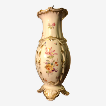 Paire de vases en faïence de sarreguemines à décor floral