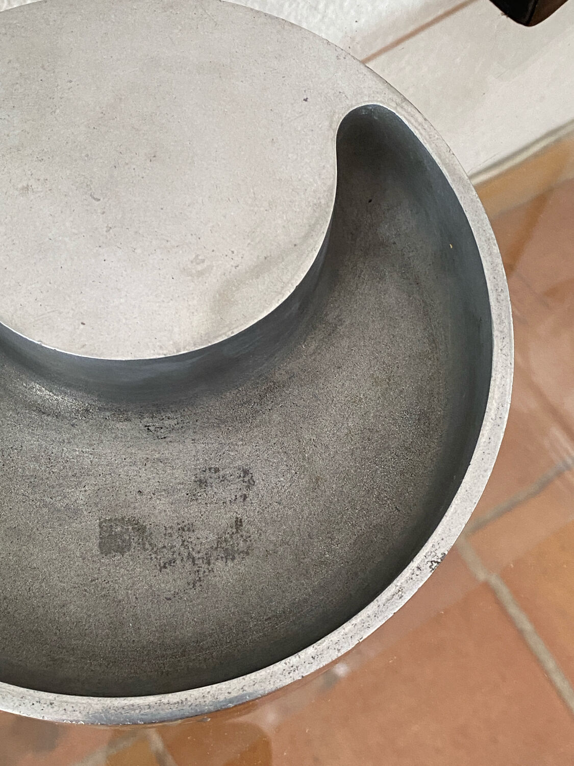 Aluminium cast iron ashtray, 1970s, Albert Leclerc