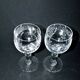 2 verres à vin ballon Saint-Louis en cristal gravé à l’acide Rocaille