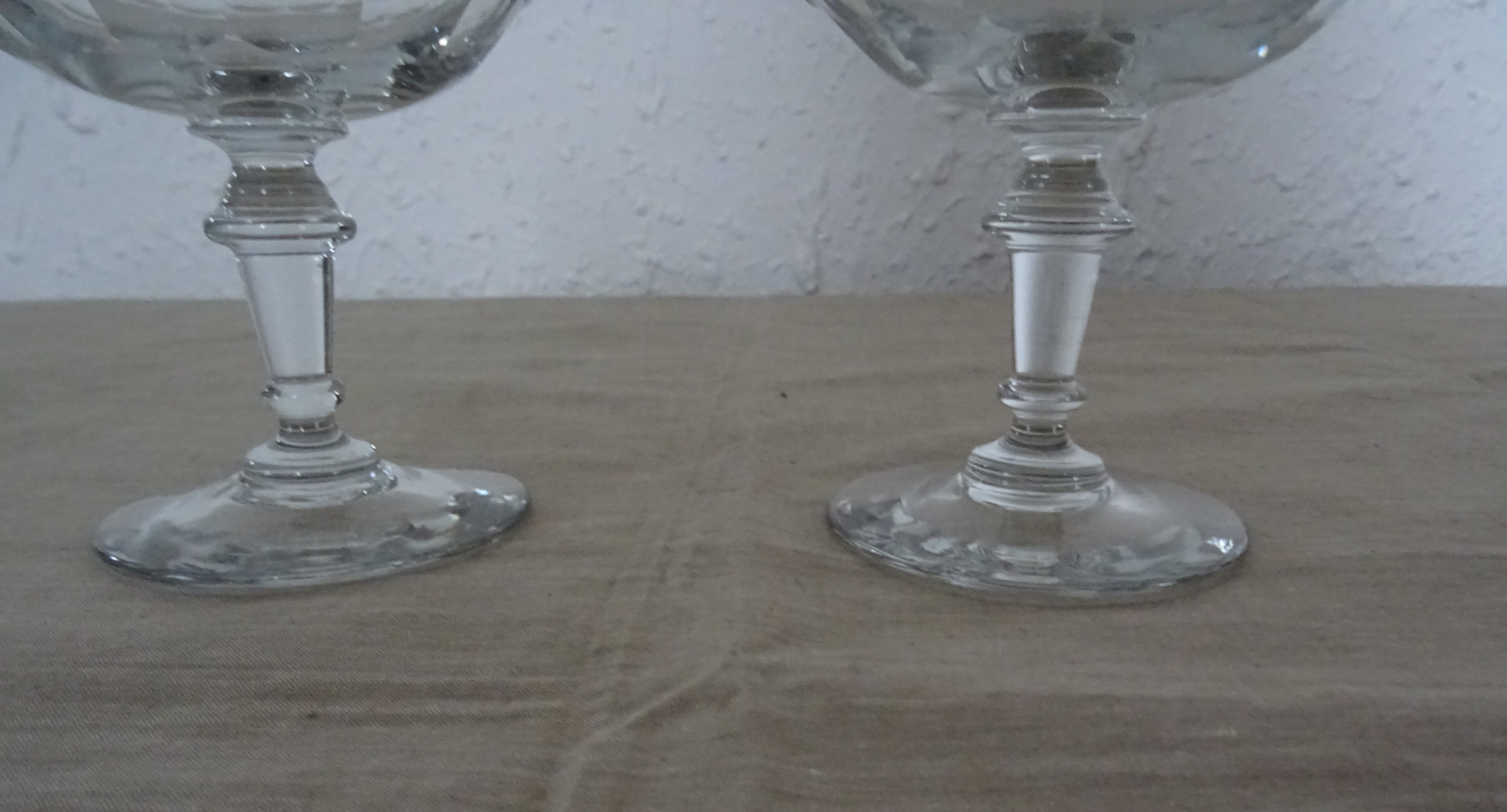 Pair of old champagne glasses crystal faceted louis Philippe