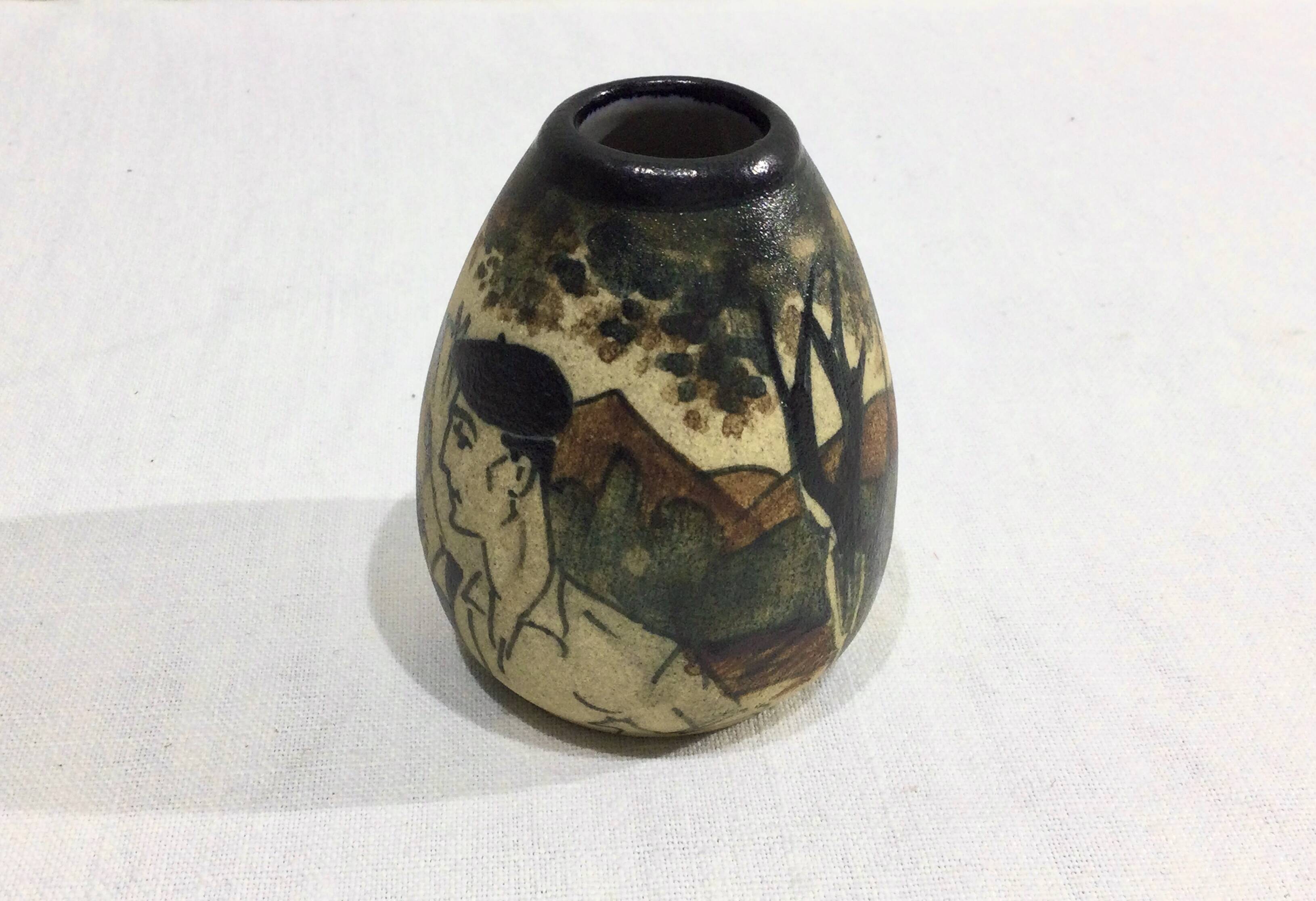 Ciboure Small Ovoid ceramic vase
