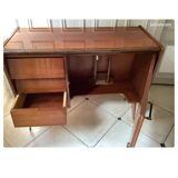Vintage 1969 piece of furniture, sideboard, small side cabinet.