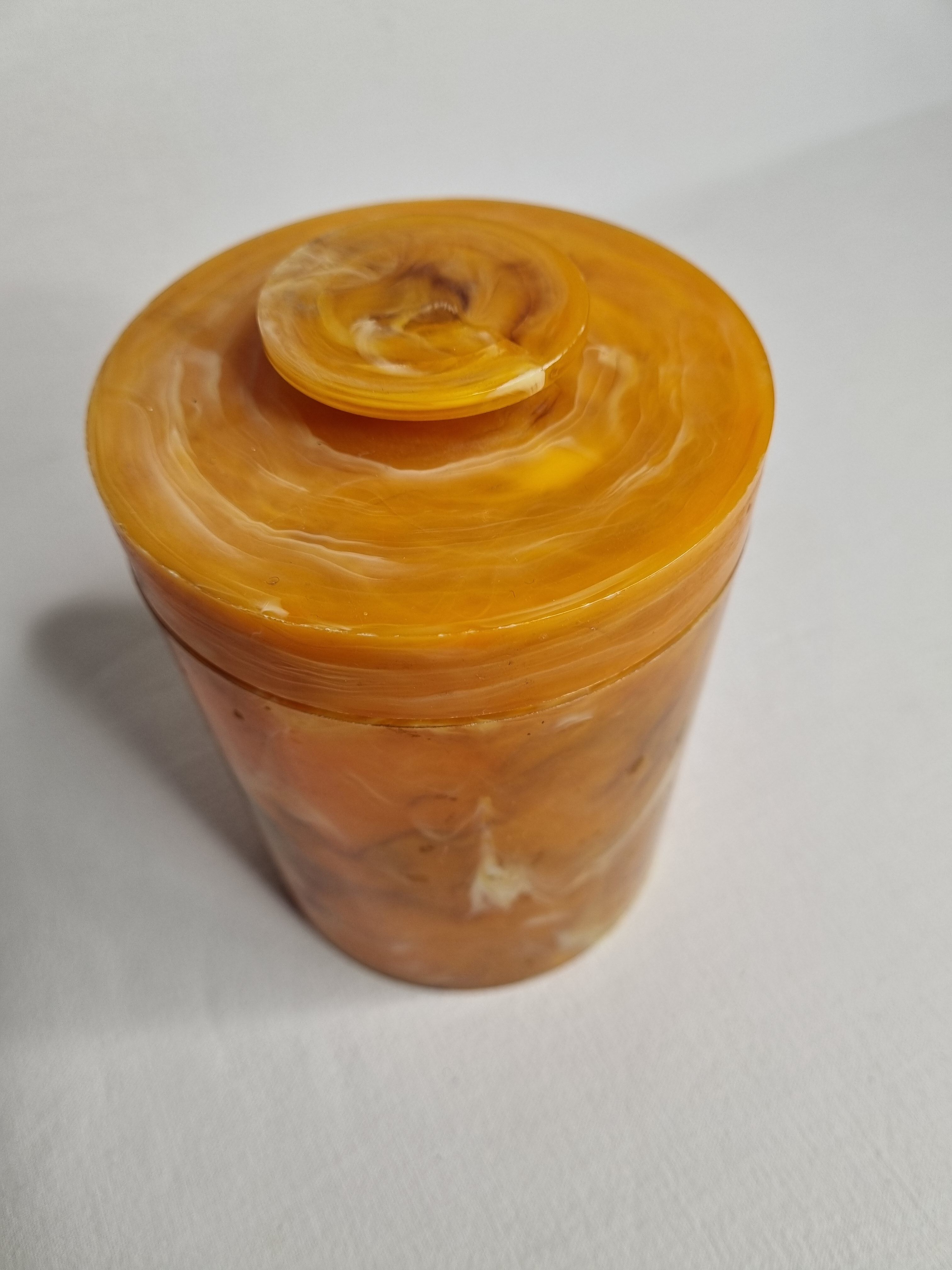 Vintage bakelite cotton box, 20 cm