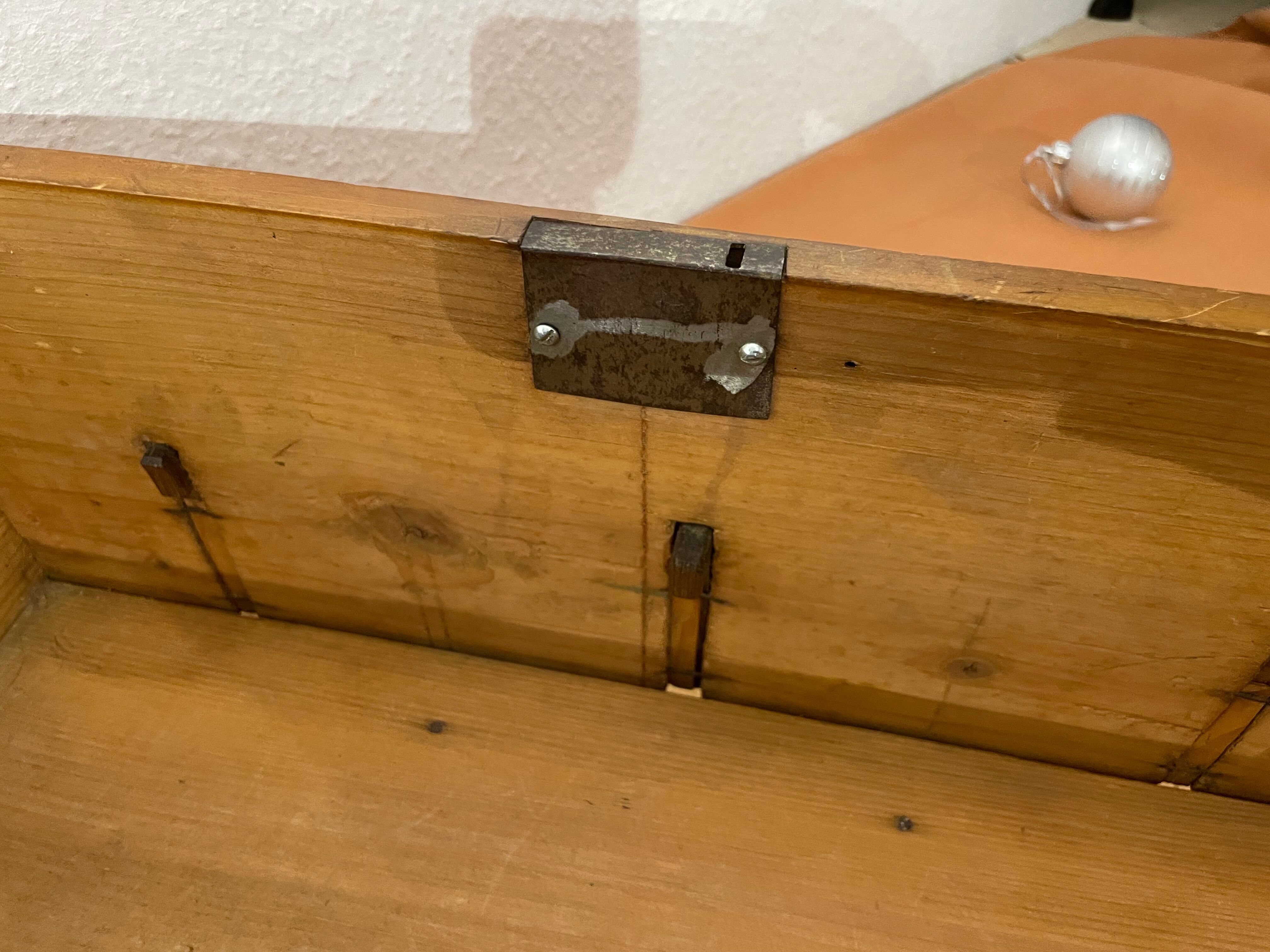 Old travel trunk, with 3 small drawers