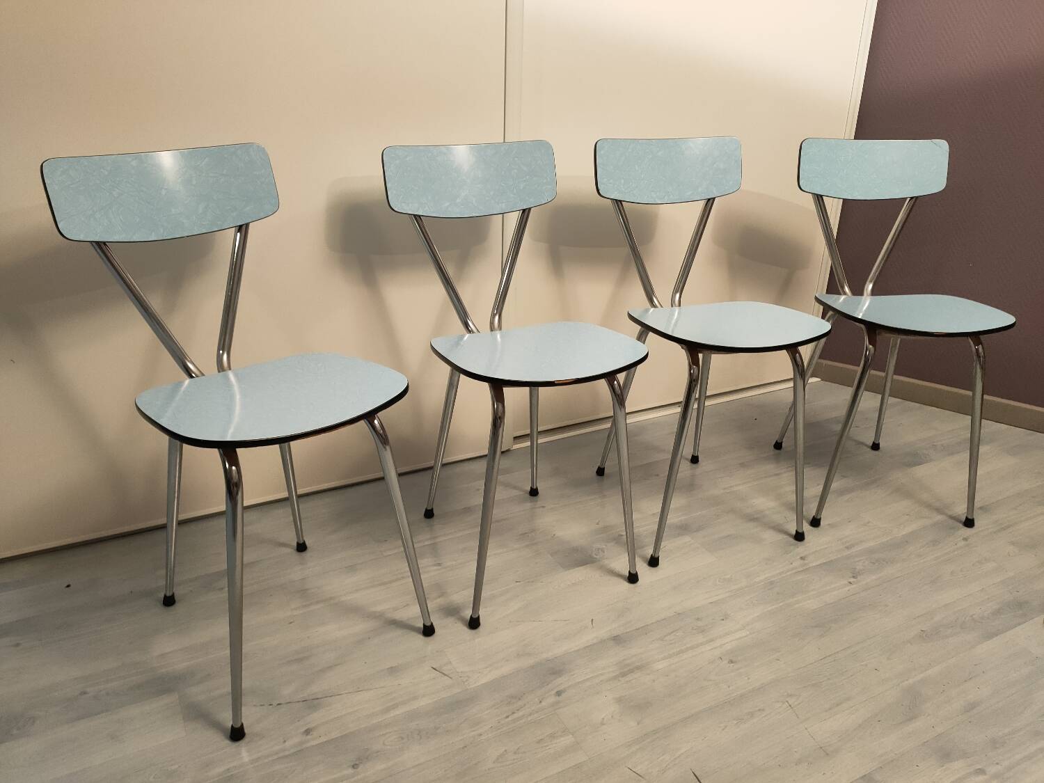 4 formica kitchen chairs