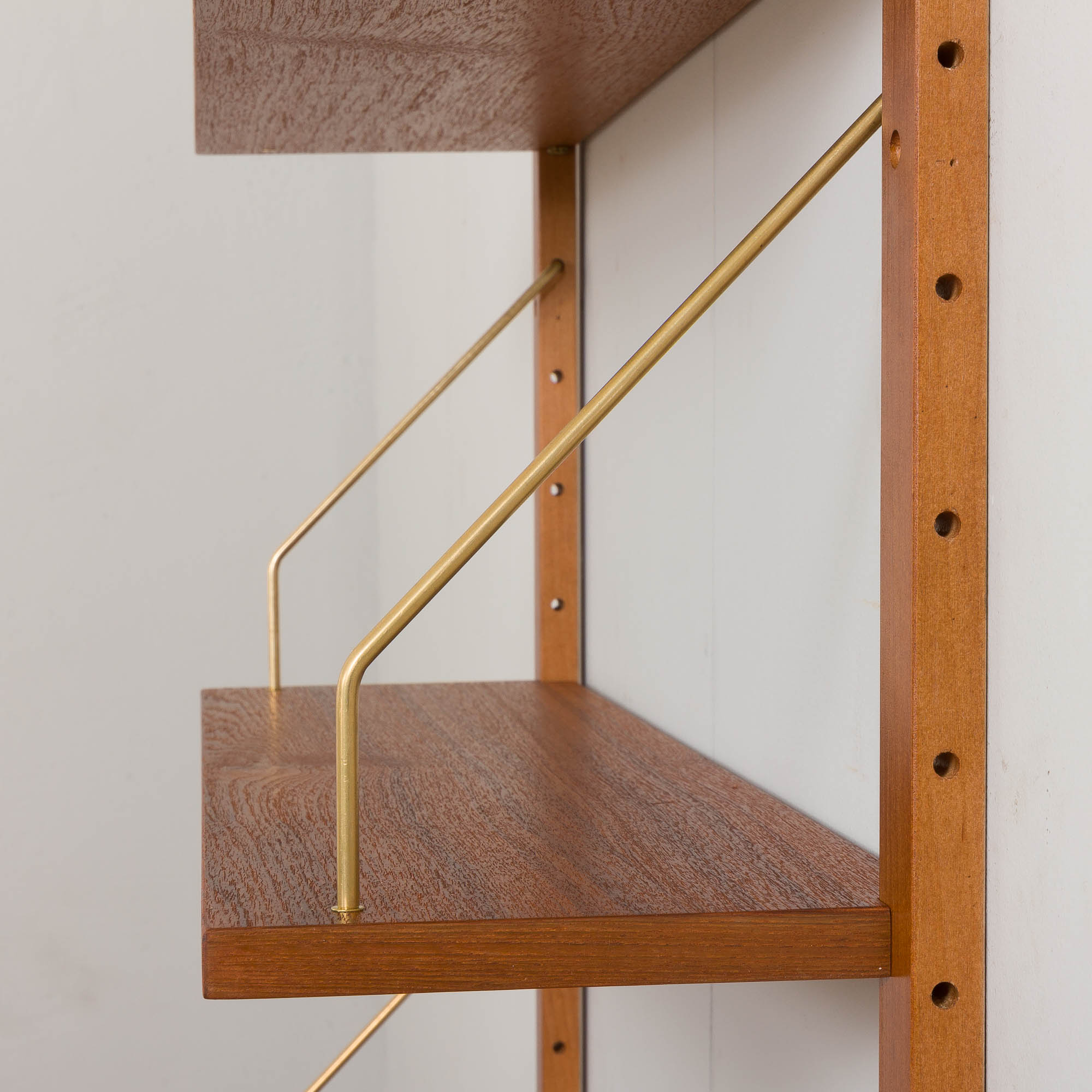 Danish wall unit in teak - modular shelving system 6 shelves