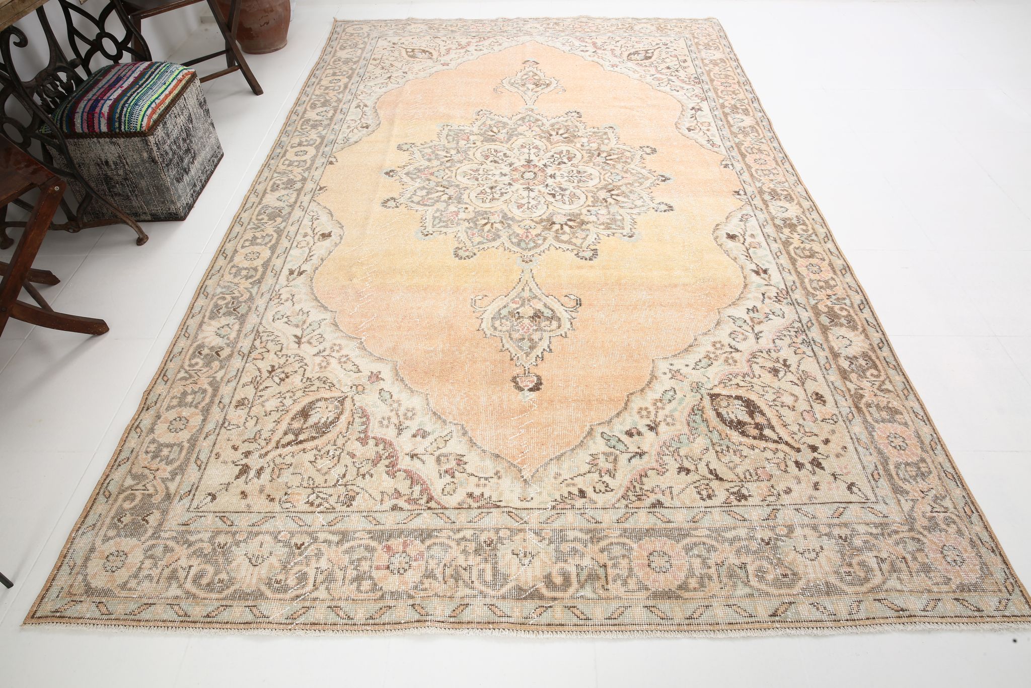7x11 classic turkish vintage rug, vintage carpet rug 331x205cm