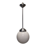 Suspension boule XL Art déco en opaline blanche, France vers 1920